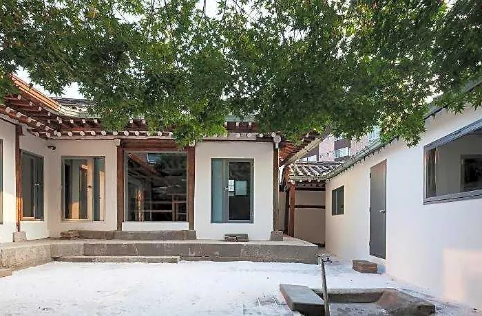 Side Hanok Seul